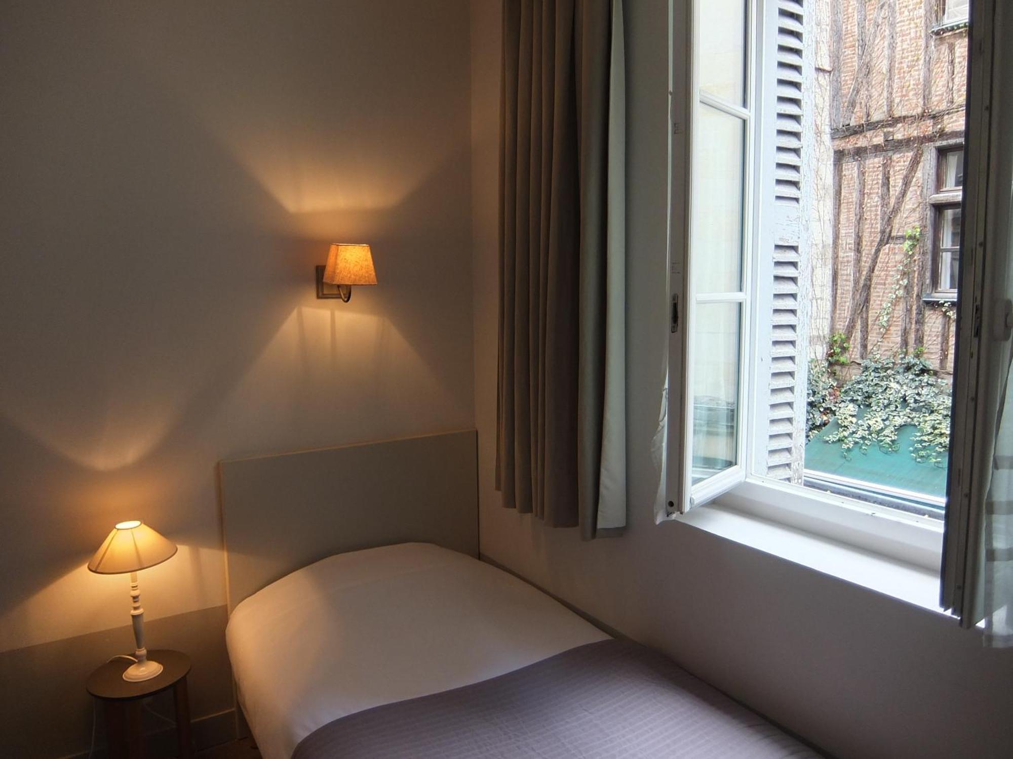 Hôtel L'Adresse Tours Quarto foto