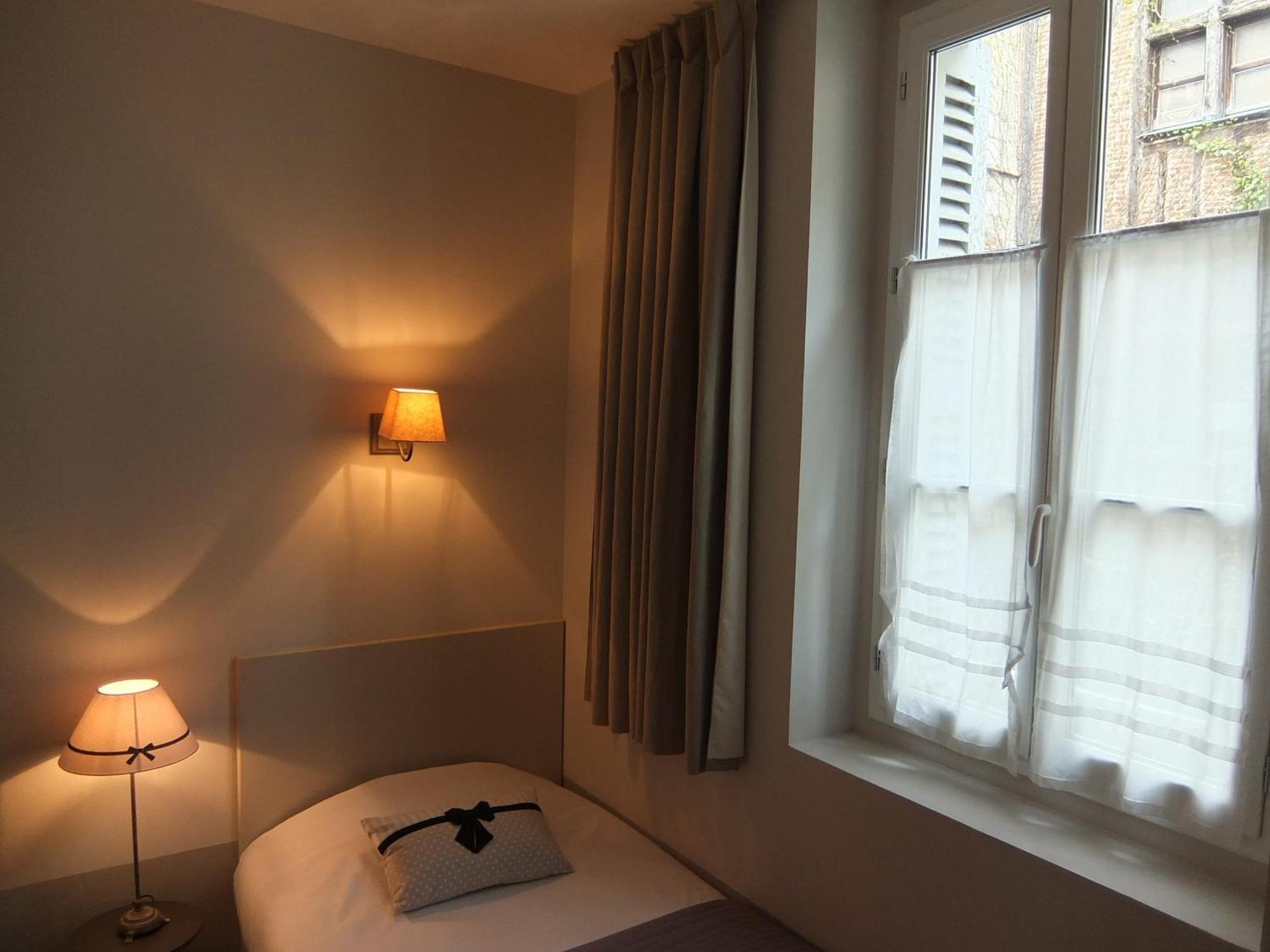 Hôtel L'Adresse Tours Quarto foto
